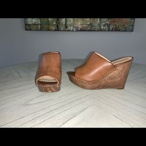Women’s report wedges size 7 clog mules heel